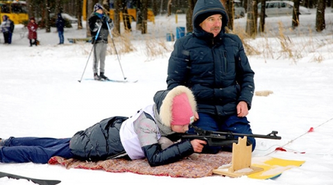 В Климовичах назвали победителей районных соревнований «Снежный снайпер»