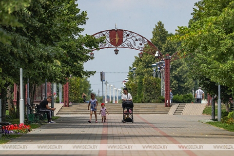 Пособия по уходу за ребенком в возрасте до трех лет увеличиваются с 1 августа