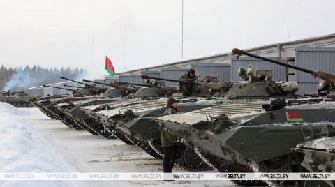 Лукашенко лично проверяет боеготовность Вооруженных Сил