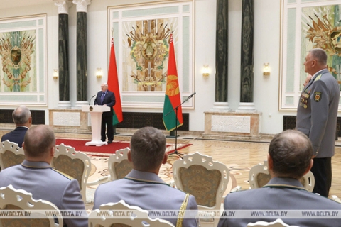 Лукашенко высказался о событиях в России и рассказал, как на них отреагировали в Беларуси