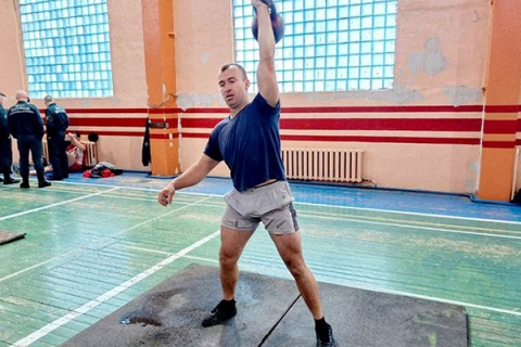 Климовчанин Петр Кулешов занял 3 место в областных соревнованиях по гиревому спорту
