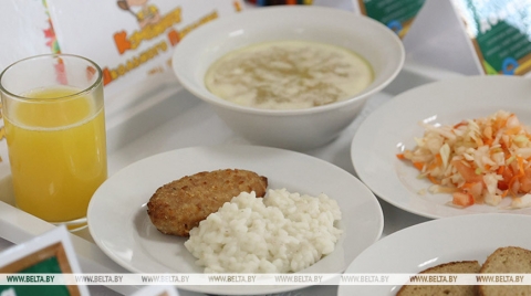 Стоимость питания в школах в новом учебном году остается на уровне прошлогодней