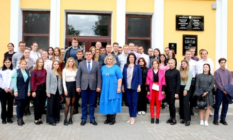 Руководство Климовичского района встретилось с молодыми специалистами