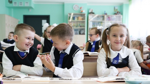Прием документов будущих первоклашек начнется в школах Беларуси с 12 июня