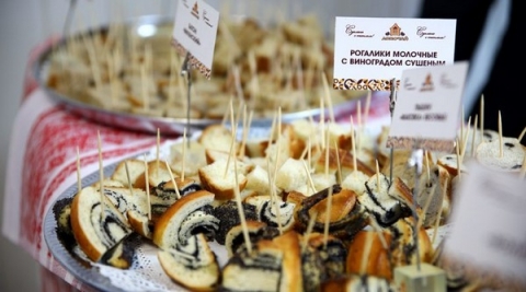 Климовчан угощали хлебобулочными изделиями во время дегустации